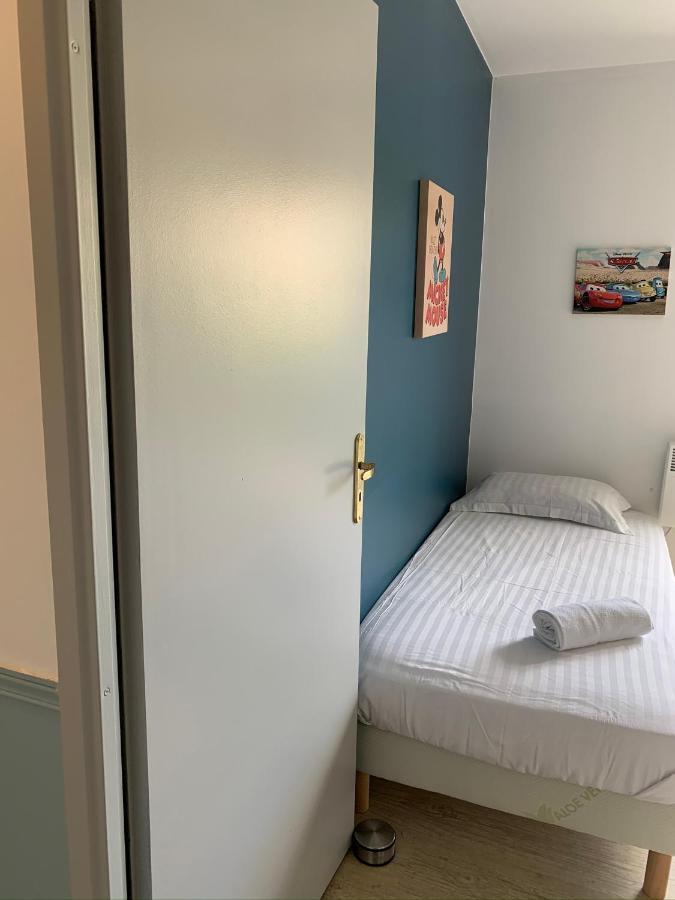 Disney, Comfortable 2 Bedrooms Family Apartment, 7 Pers, Wifi, Netflix เชสซี ภายนอก รูปภาพ
